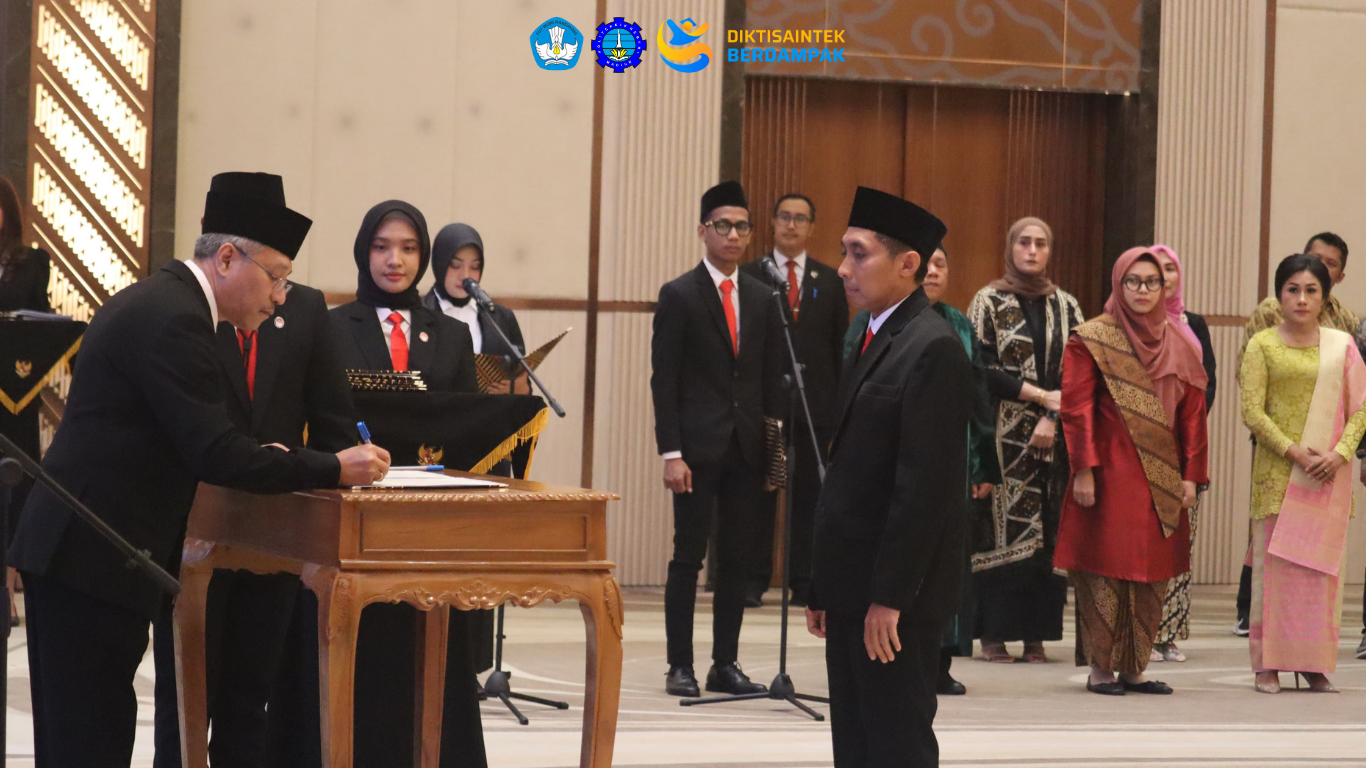 a- Pelantikan Direktur PNM
