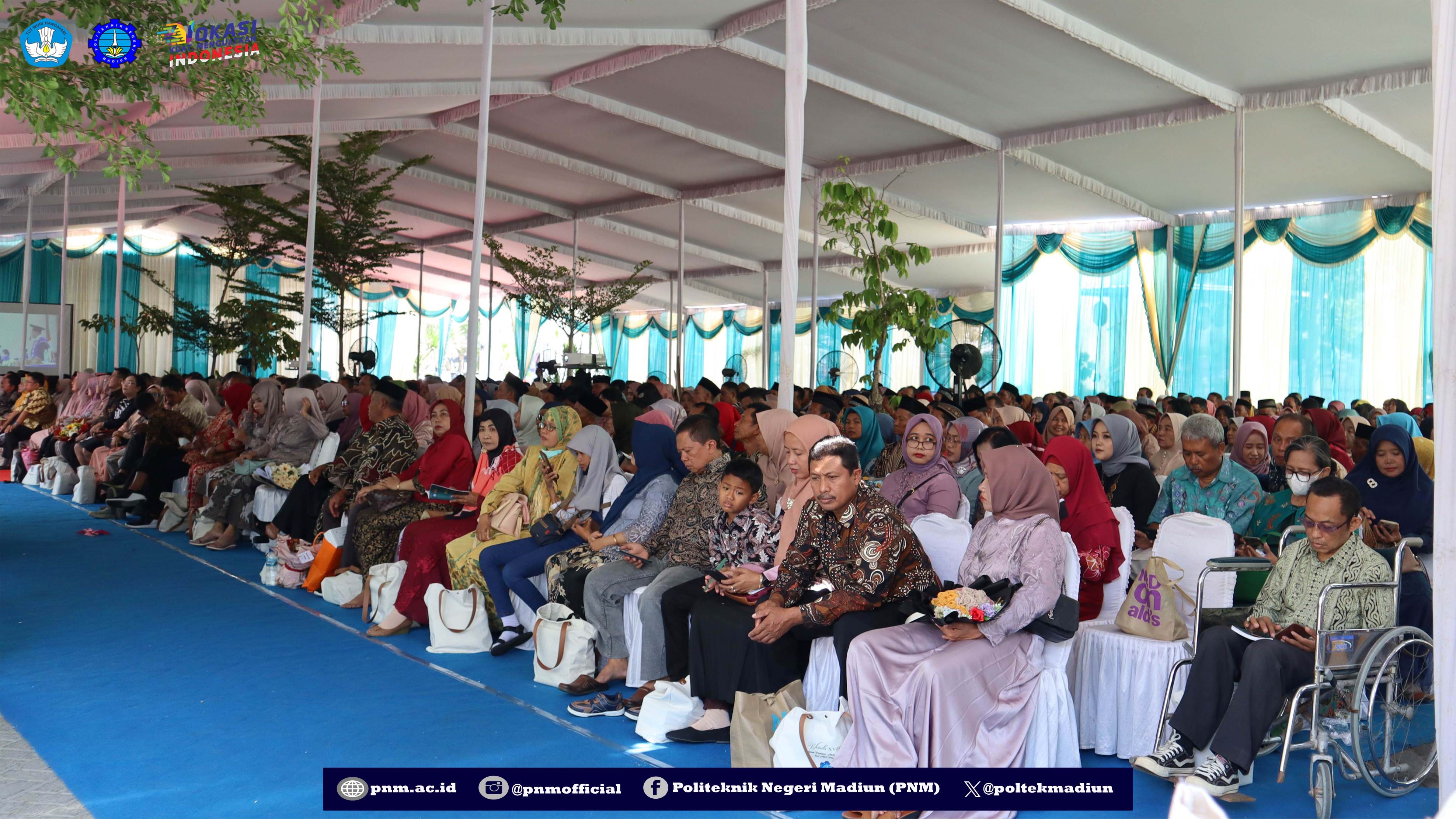 Wisuda18-9